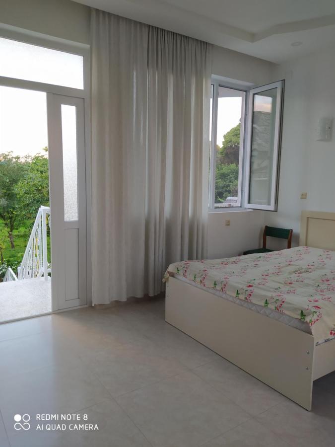 Emzari'S Apartment كوبوليتي المظهر الخارجي الصورة
