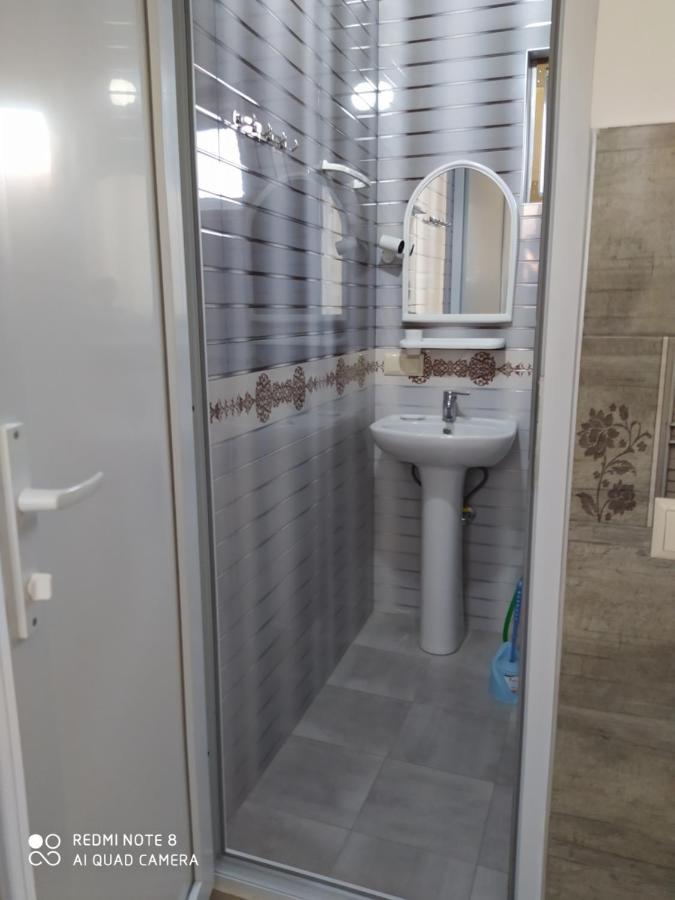 Emzari'S Apartment كوبوليتي المظهر الخارجي الصورة